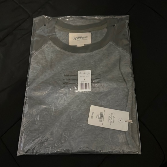 UpWest Short Sleeve Baseball Tee NWT - Picture 2 of 2